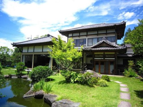 b4eddae3-7457-48ed-be3e-79110a3327ea